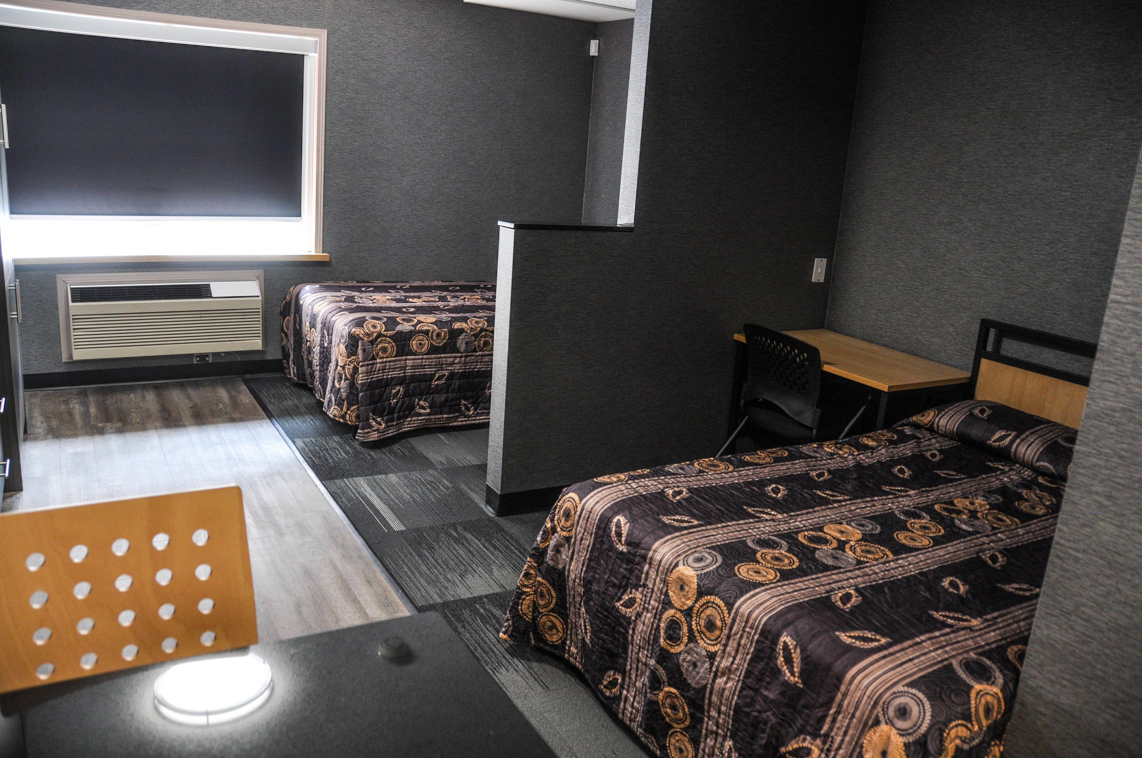 RESIDENCE & CONFERENCE CENTRE - KITCHENER-WATERLOO | ⋆⋆ | CANADA ...